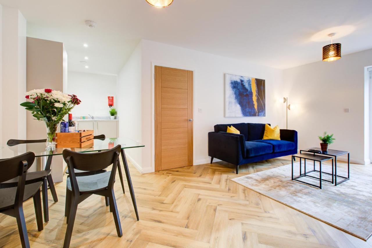 Hybrid Resi - London, Mitcham Close To Tooting And Wimbledon Dış mekan fotoğraf