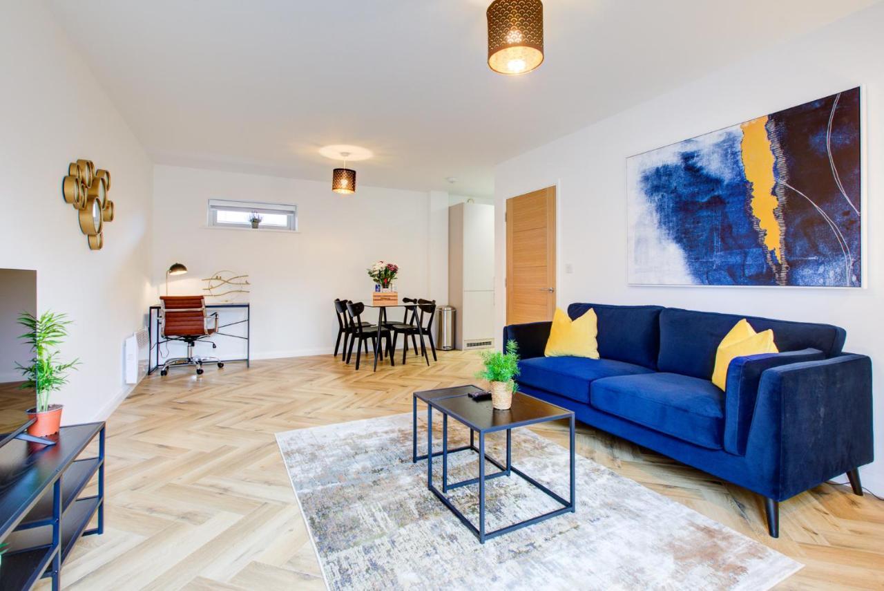 Hybrid Resi - London, Mitcham Close To Tooting And Wimbledon Dış mekan fotoğraf