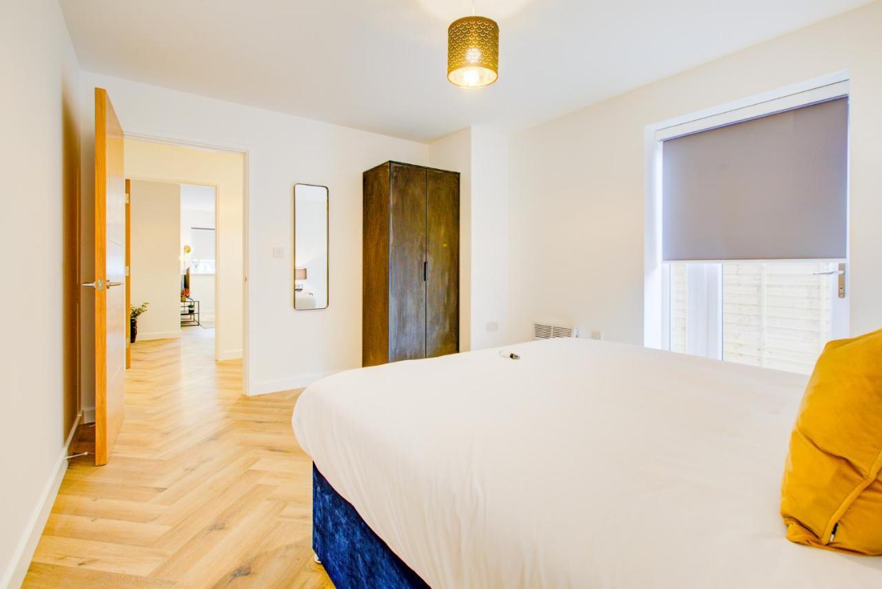 Hybrid Resi - London, Mitcham Close To Tooting And Wimbledon Dış mekan fotoğraf