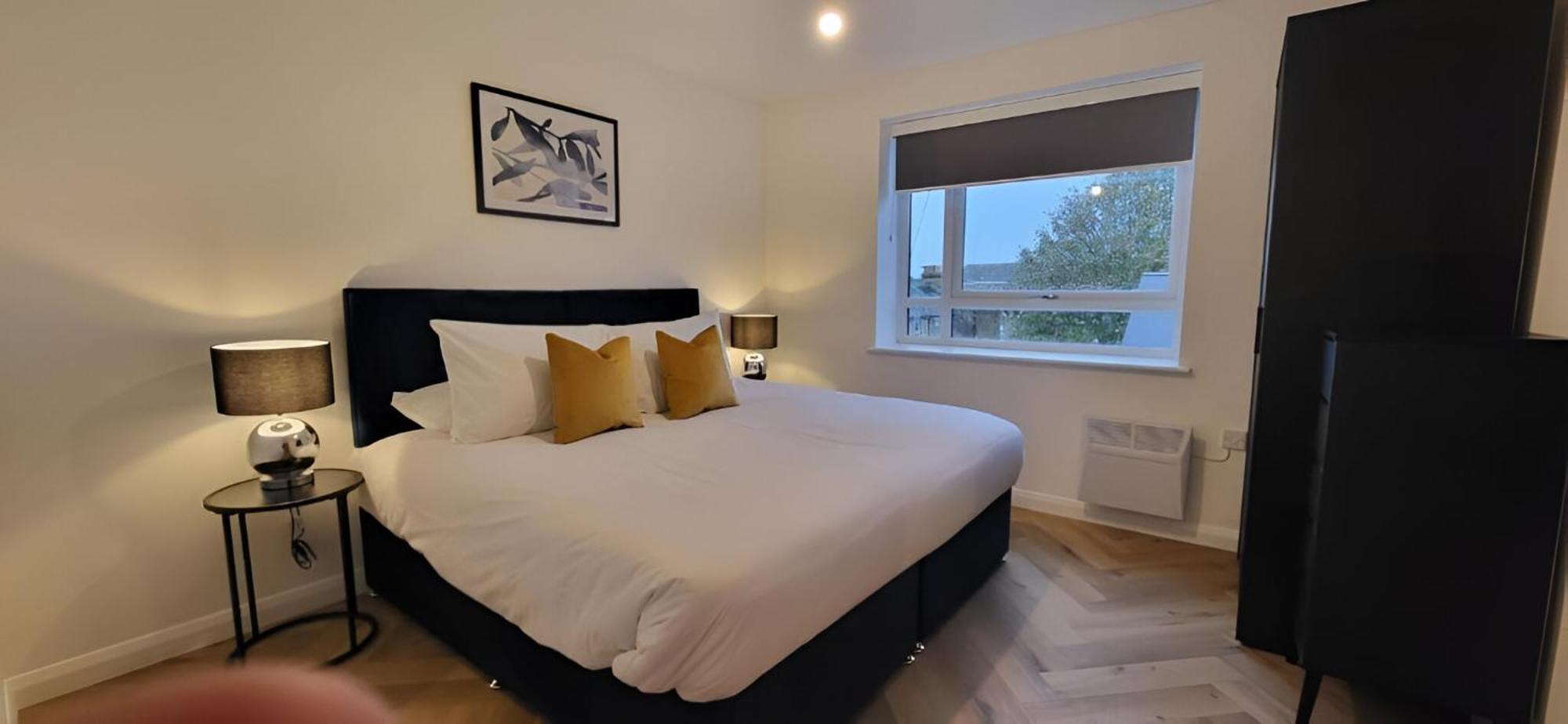 Hybrid Resi - London, Mitcham Close To Tooting And Wimbledon Dış mekan fotoğraf