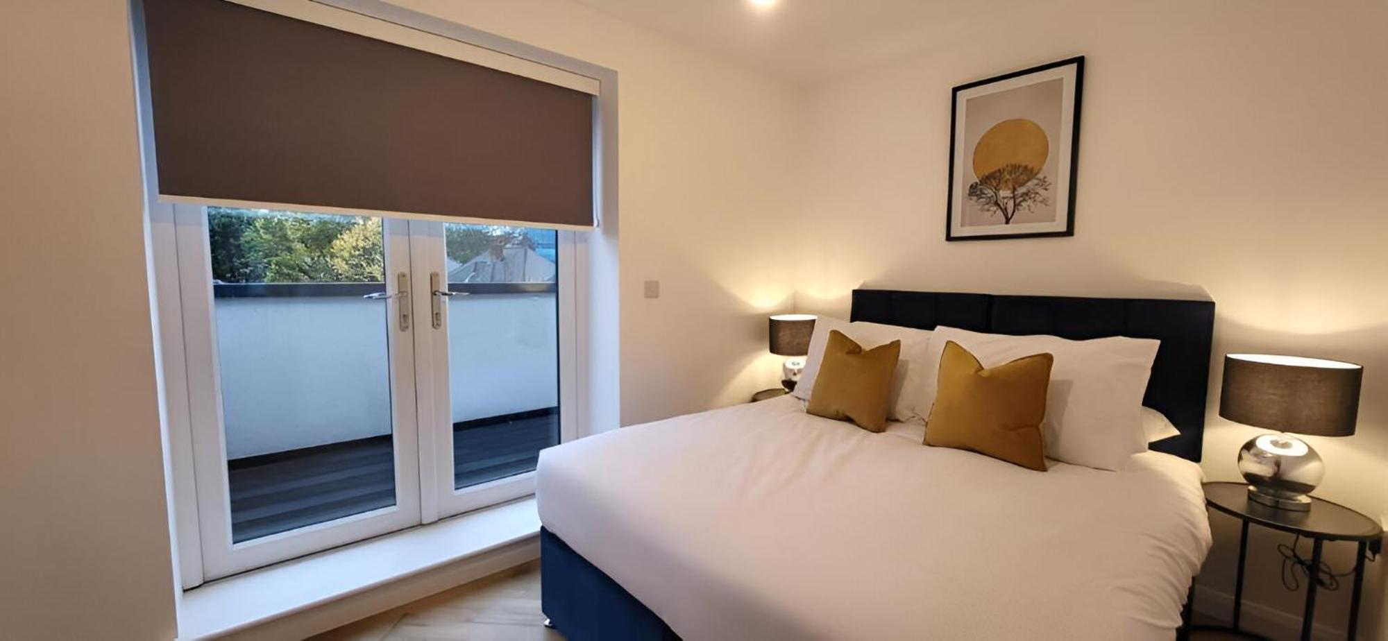 Hybrid Resi - London, Mitcham Close To Tooting And Wimbledon Dış mekan fotoğraf